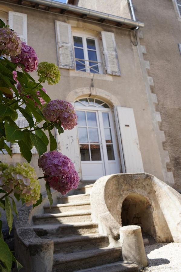 Un Dimanche Chez Julie Chambre Celestine Parthenay Esterno foto