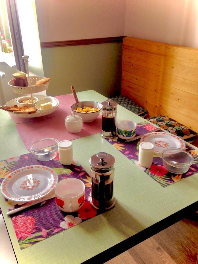 Un Dimanche Chez Julie Chambre Celestine Parthenay Esterno foto